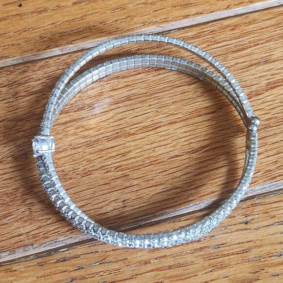 Fashion Bracelet * Bundle and Save! - Picture 7 of 7